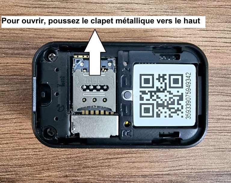 Ouverture de l'emplacement carte SIM