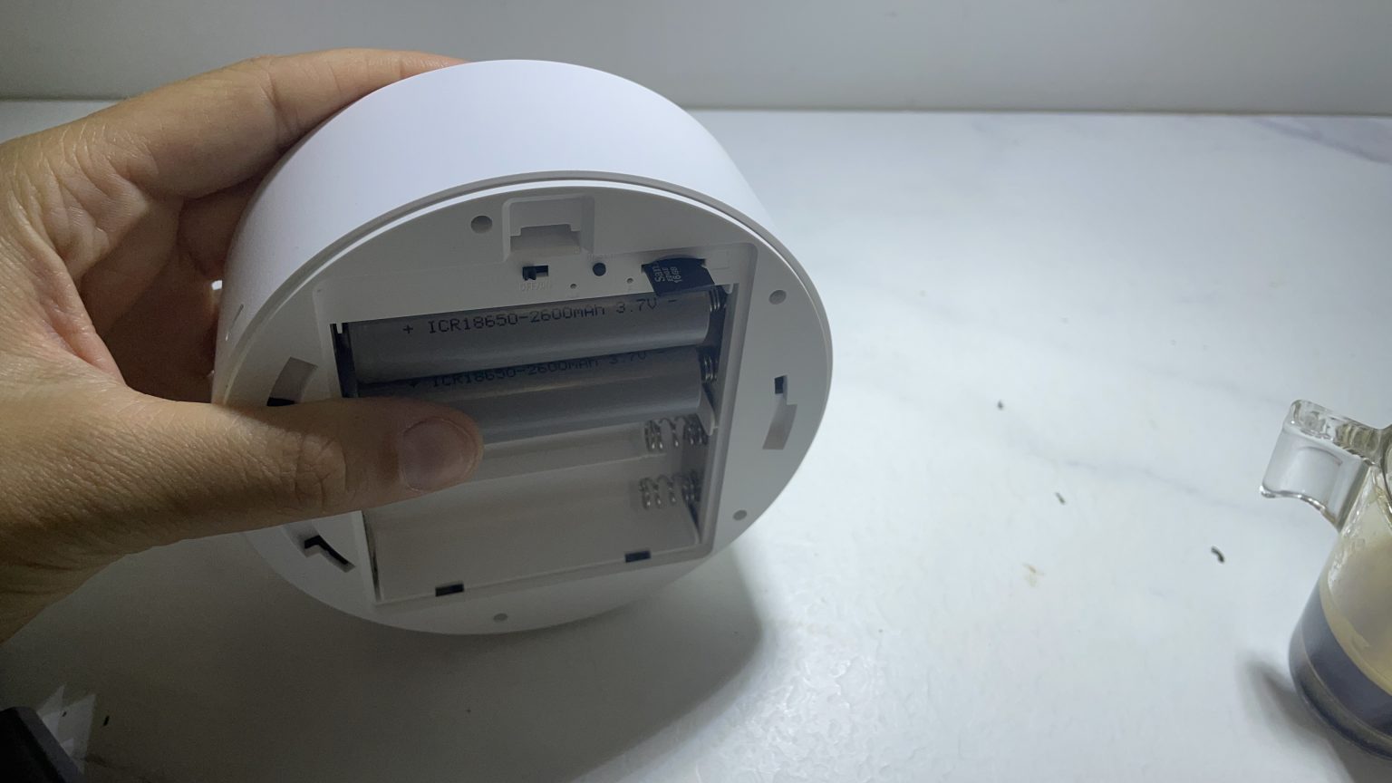 Appuyez jusqu'à entendre un clic