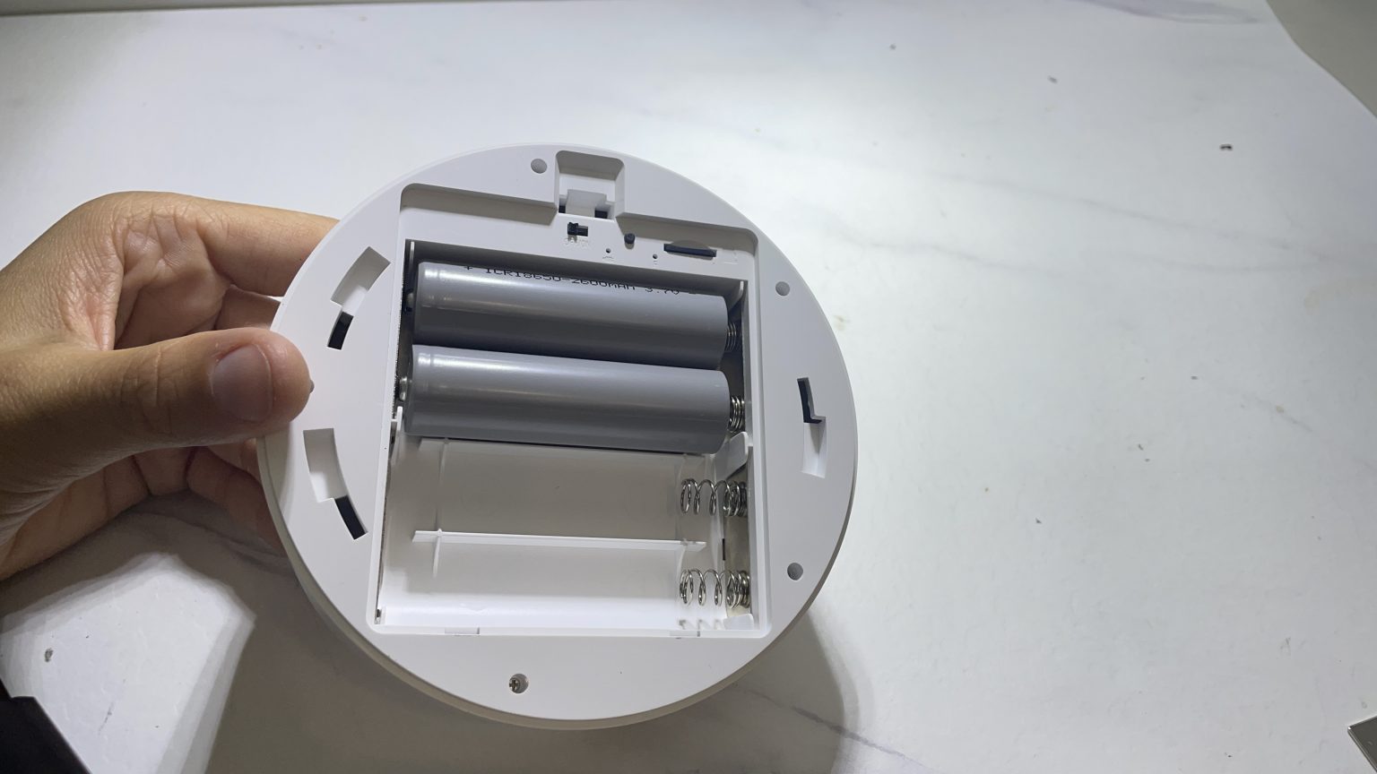 Mettre l'appareil sur ON et suivre le guide vidéo juste en dessous.